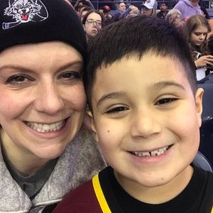 Meet your Posher, Jennifer